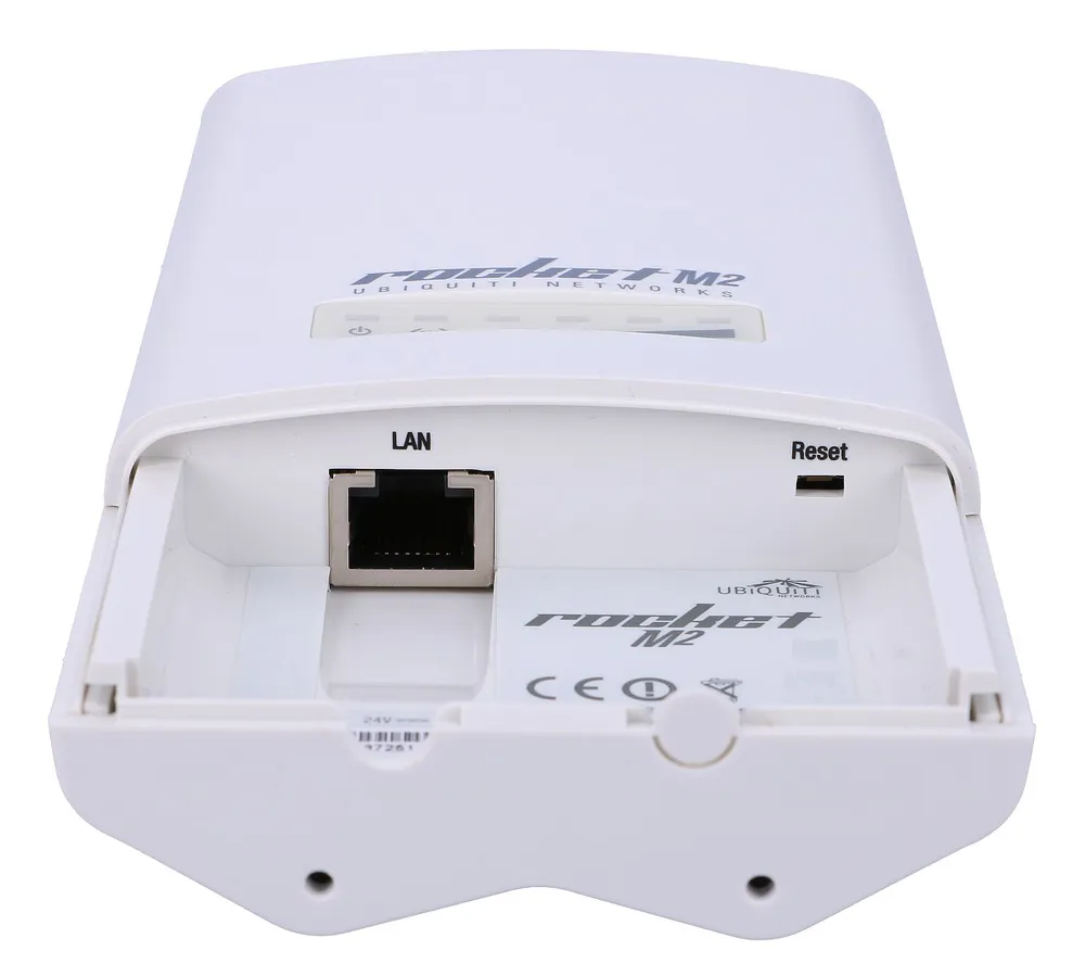 Ubiquiti RocketM2 |Základní stanice | 2,4GHz, 1x RJ45 100Mb/s, 2x RP-SMA Standard sieci LANFast Ethernet 10/100Mb/s