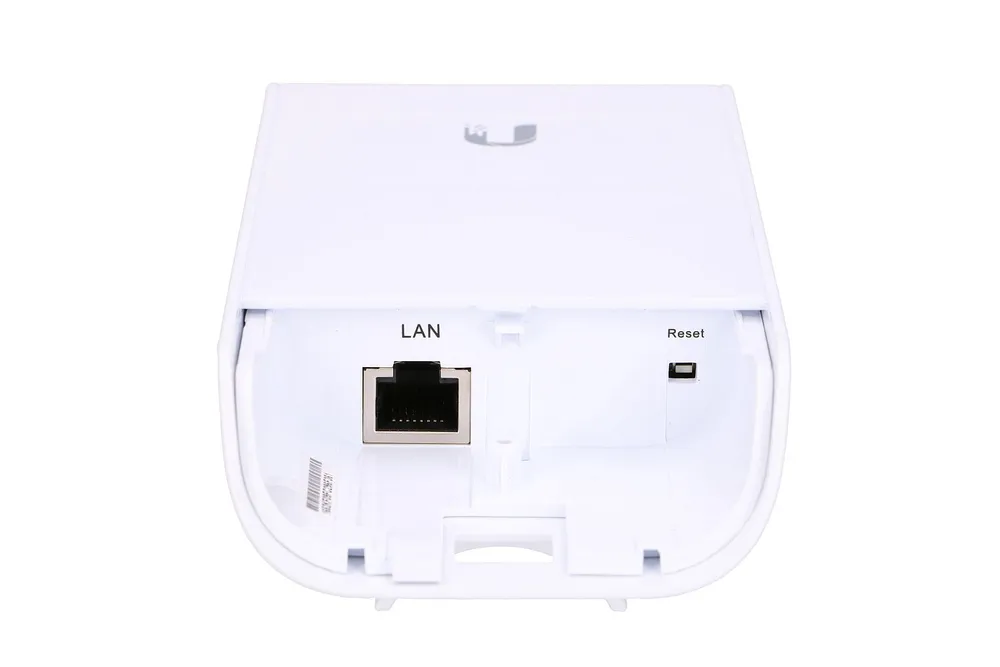 Ubiquiti LocoM5 | CPE | 5GHz, 1x RJ45 100Mb/s, 13dBi Standard sieci LANFast Ethernet 10/100Mb/s
