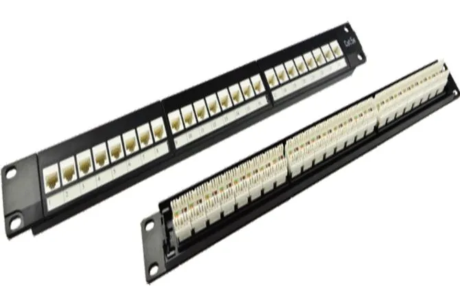Extralink CAT5E UTP Module type | Patchpanel | 24 porty