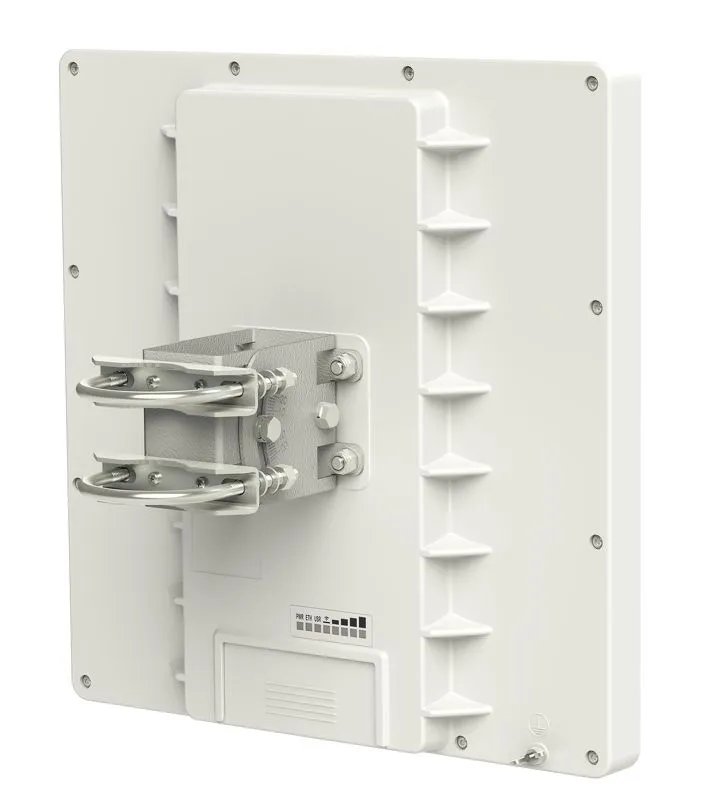 MikroTik QRT 5 | CPE | RB911G-5HPnD-QRT, 5GHz, 1x RJ45 1000Mb/s, 23dBi