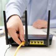 O que considerar ao escolher um roteador para o escritório?