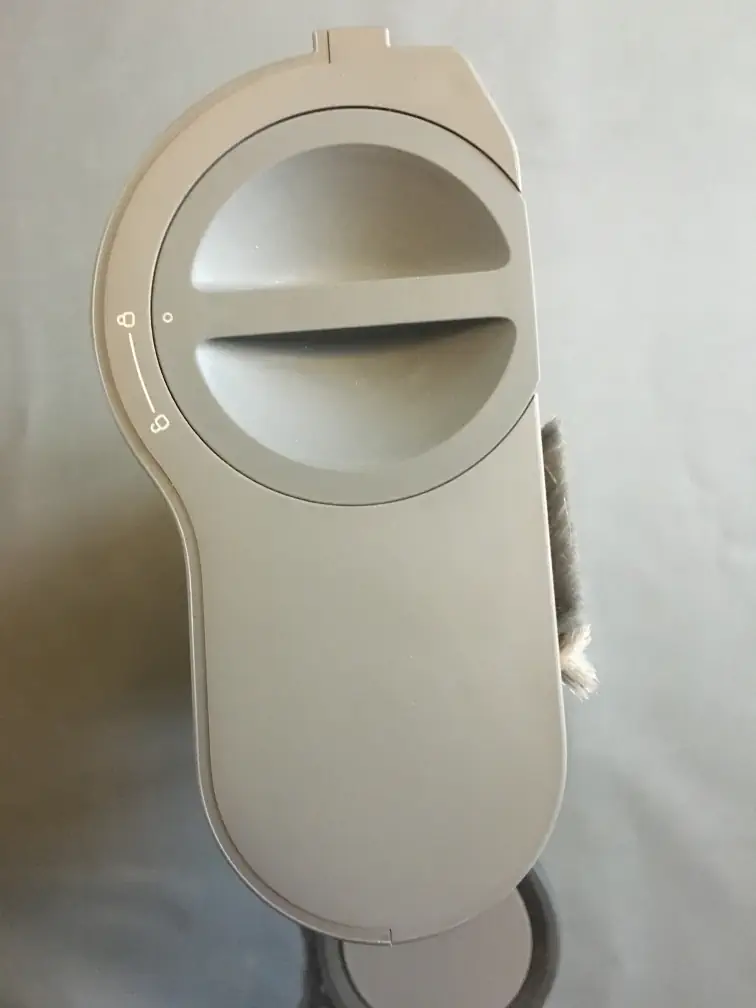 Multi szczotkę w kształcie litery V/ dyszę rolkową i samodzielnym/dodatkowym napędem Multi szczotkę w kształcie litery V/ dyszę rolkową i samodzielnym/dodatkowym napędem