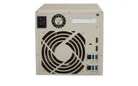 QNAP TVS-463-4G Ilość zainstalowanych dysków0