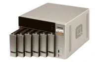 TVS-673-8G Seria procesoraAMD Quad-Core