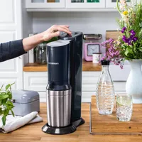 SODASTREAM SODA MAKER CRYSTAL 2.0 BLACK INCL. 2 GLASBOTTLES 3