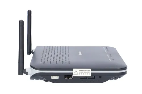 Huawei HG8245 | ONT | 1x GPON, WiFi, 4x RJ45 100Mb/s, 2x RJ11, 1x USB Standardy sieci bezprzewodowejIEEE 802.11g