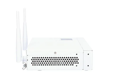MikroTik CRS109-8G-1S-2HnD-IN | Switch | 8x RJ45 1000Mb/s, 1x SFP, 2,4GHz WiFi Głębokość produktu145