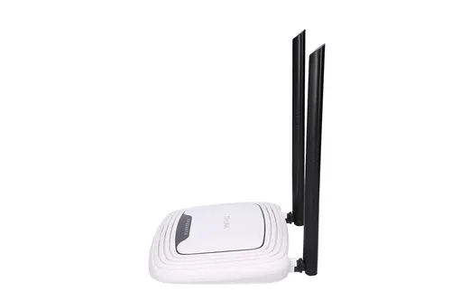 TP-Link TL-WR841N WiFi Router, N300, 5x RJ45 100Mb/s Standardy sieci bezprzewodowejIEEE 802.11g