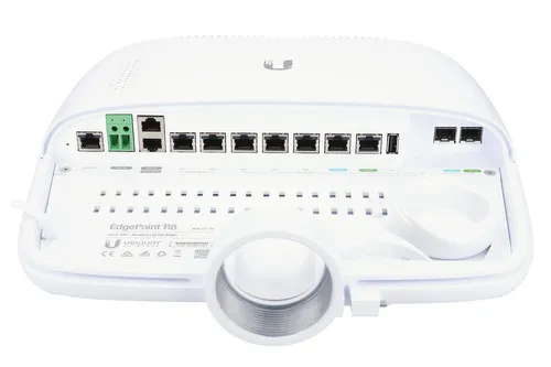 Ubiquiti EP-R8 | Router | EdgeMAX EdgePoint, 6x RJ45 1000Mb/s PoE, 2x RJ45/SFP Kombination Ilość portów LAN2x [1G Combo (RJ45/SFP)]
