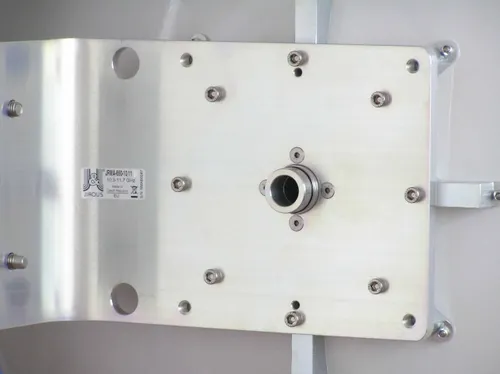Jirous JRMA-650 10/11 | Parabolantenne | 10,1 "" 11,7 GHz, 35dBi, speziell für Mimosa B11 Zysk energetyczny>31 dBi