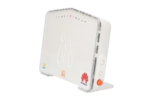 Huawei HG8145C | ONT | WiFi, 1x GPON, 1x RJ45 1000Mbps, 3x RJ45 100Mbps, 1x RJ11, ITV Standardy sieci bezprzewodowejIEEE 802.11g
