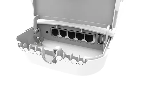 MikroTik OmniTIK 5 PoE ac | CPE | RBOmniTikPG-5HacD, 5GHz, 5x RJ45 1000Mb/s Ilość portów LAN5x [10/100/1000M (RJ45)]

