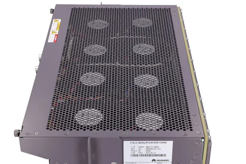 Huawei MA5680T | OLT | Basiseinheit mit Zubehör 9