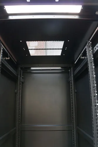 Extralink 42U 600x800 Černá | Racková skříň | stojící  Konstrukcja drzwi przednichSzkło hartowane