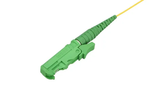 Extralink E2000/APC | Pigtail | PVC, Modo Unico , G657A1, 1,5m Końcówka pigtaila / splitteraE2000/APC
