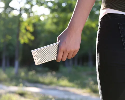 Xiaomi Mi Alto-falante Bluetooth Gold | Alto-falante portátil | Bluetooth, Gold, EU Czas pracy na zasilaniu akumulatorowym8