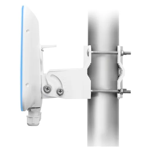 Ubiquiti UWB-XG | Punkt dostępowy | UniFi, 5GHz, MU-MIMO AC WAVE 2, 1x RJ45 1000Mb/s, 1x RJ45 10Gb/s, PoE Maksymalna prędkość transmisji bezprzewodowej2150 Mb/s