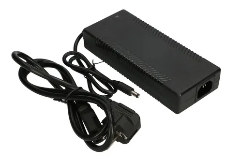 Extralink 24V 144W | Fonte de alimentaçao | 6A, plugue jack 5,5 / 2,1 mm Napięcie wyjściowe24V