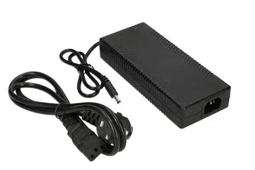 Extralink 48V 144W | Fonte de alimentaçao | 3A, plugue jack 5,5 / 2,1 mm Napięcie wyjściowe48V