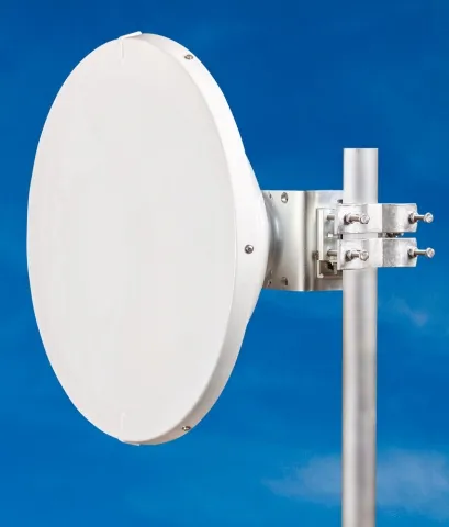 Jirous JRMD-680 10/11 | Antenna parabolica | 10.1 - 11.7GHz, 35dBi, dedicata per Mimosa B11 Częstotliwość anteny10 GHz - 12 GHz