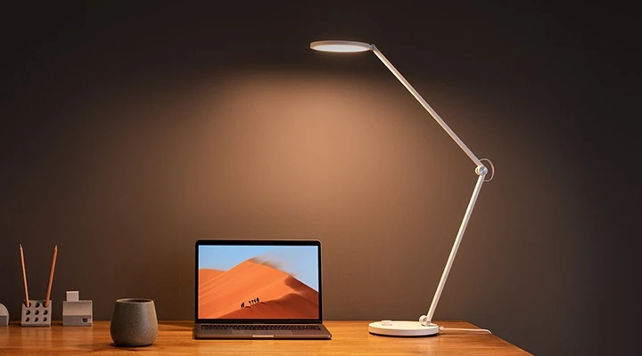 Xiaomi Mi Smart LED Desk Lamp Pro - Lampe de Bureau (Wifi) - Blanc