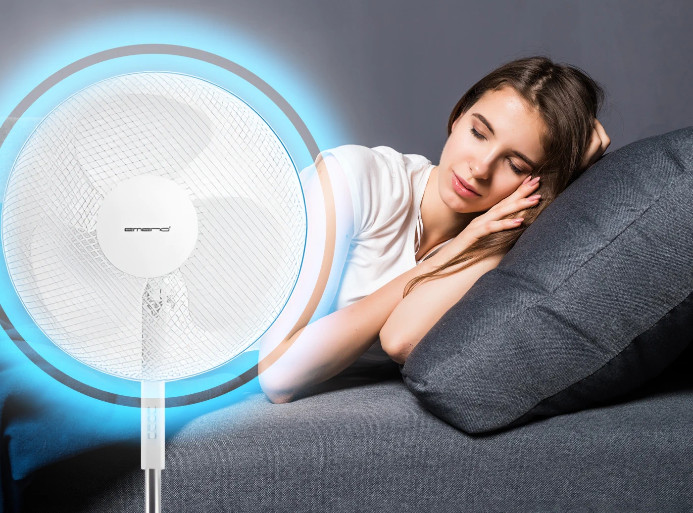 EMERIO FN-114204 STANDING FAN 40CM, 3 BLADES, 3 SPEED SETTINGS, WHITE
