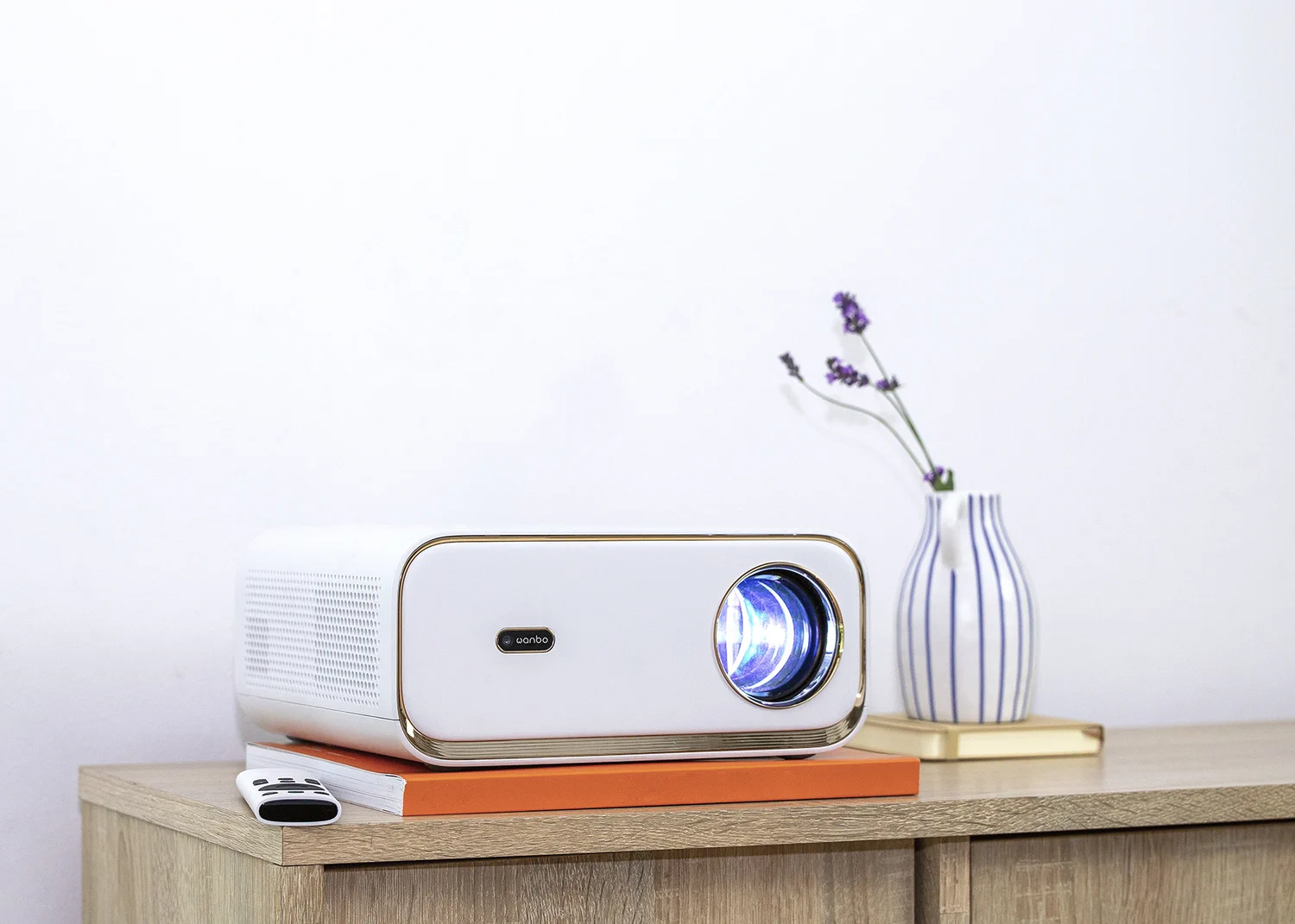 XIAOMI WANBO X5 PROJECTOR, 1100ANSI, 1080P, ANDROID 9.0, AUTO FOCUS, WIFI6 batna24