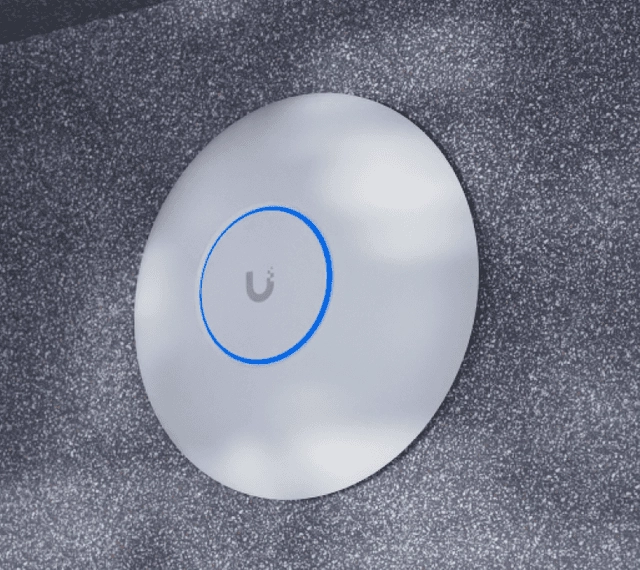 UBIQUITI U7-LR WIFI 7 ACCESS POINT, 1X 2.5GBE POE